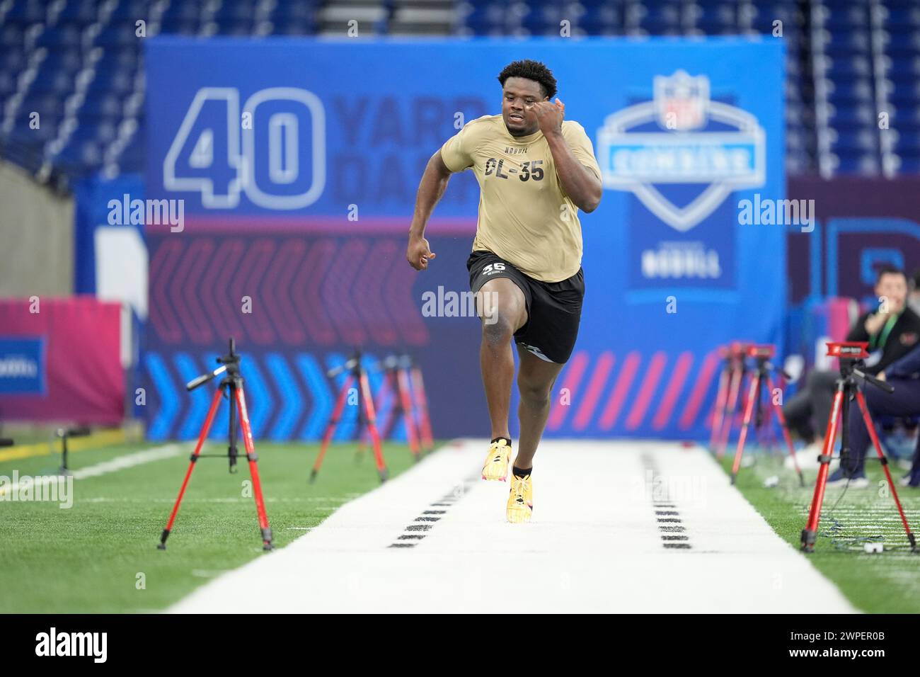 Texas offensive lineman Christian Jones runs the 40yard dash at the NFL football scouting