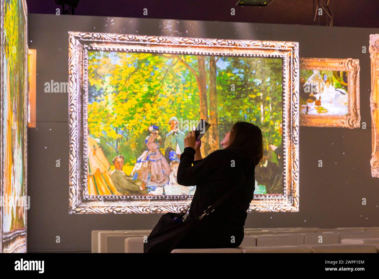 Monet Im Herzen Munchens Eintauchen In Die Magische Welt Des Monet Gartensfeed