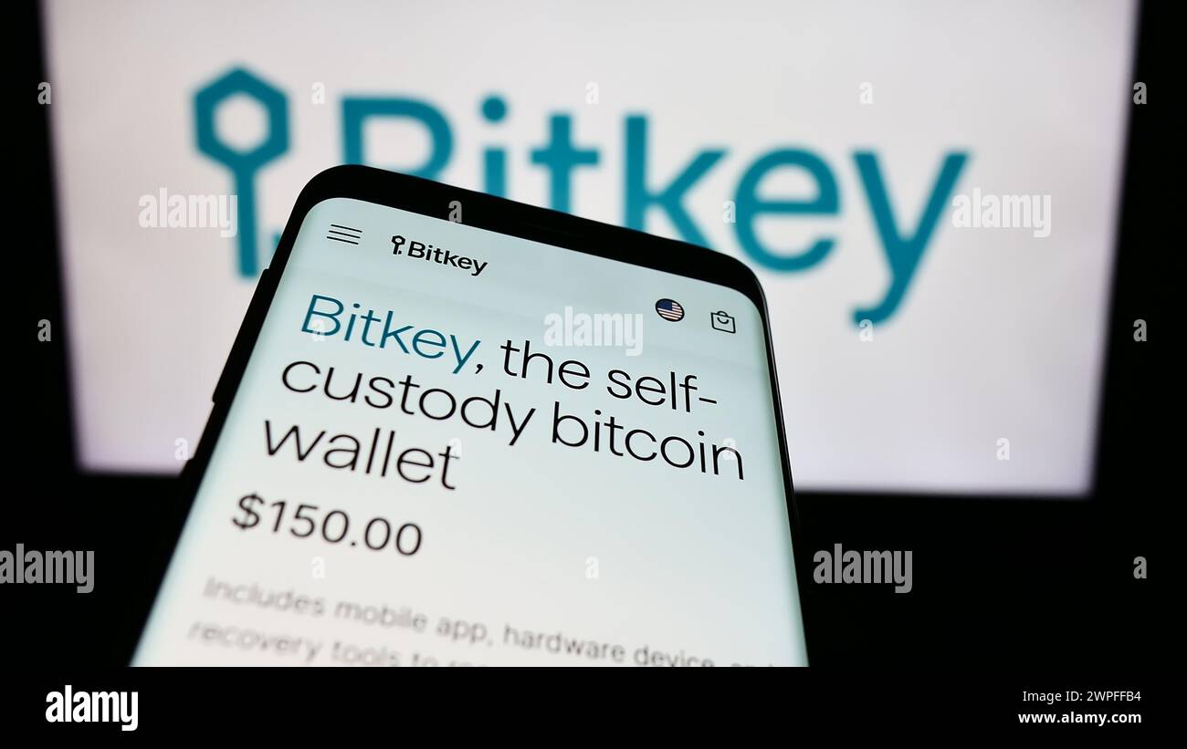 Bitkey logo hi-res stock photography and images - Alamy