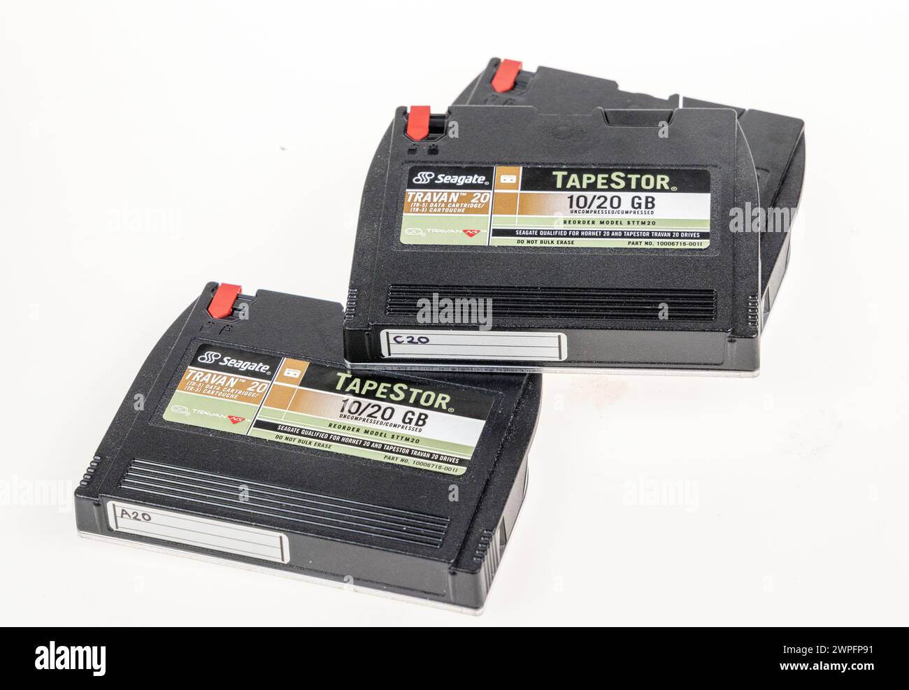 Seagate travan tapestor computer removable storage media for backups