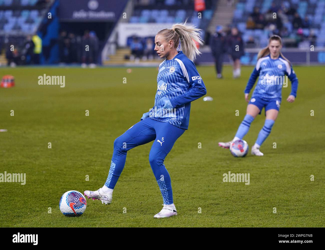 Manchester City's Alex Greenwood warming up before the FA Women's