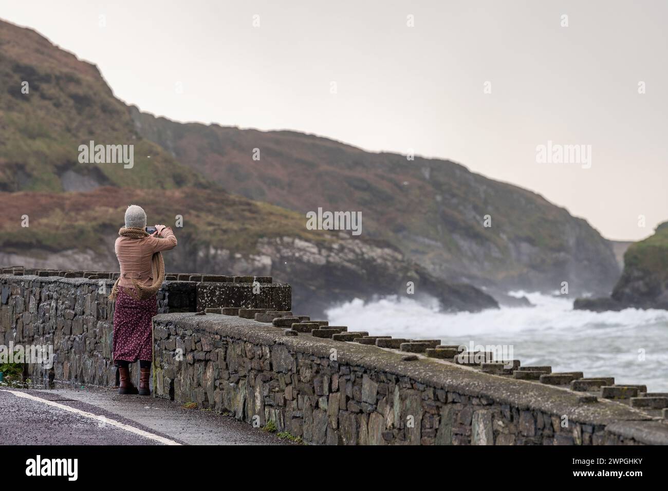 Big waves during Storm Isha at Tragumna Beach, West Cork, Ireland. Stock Photo