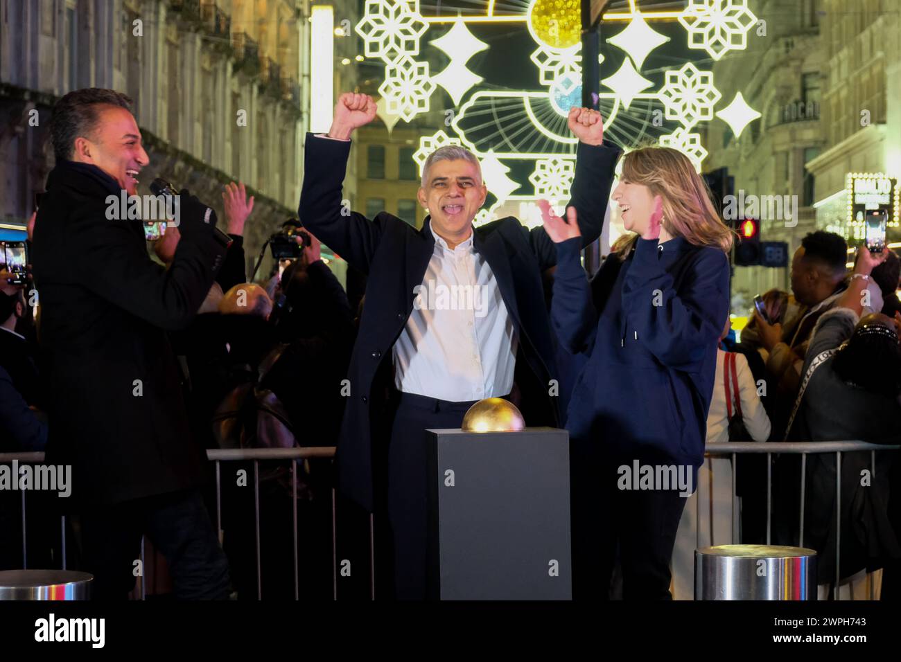 London, UK, 7th March, 2024. London's Mayor, Sadiq Khan switches on the Ramadan lights in the West End, ahead of the Islamic holy month of fasting. Credit: Eleventh Hour Photography/Alamy Live News Stock Photo