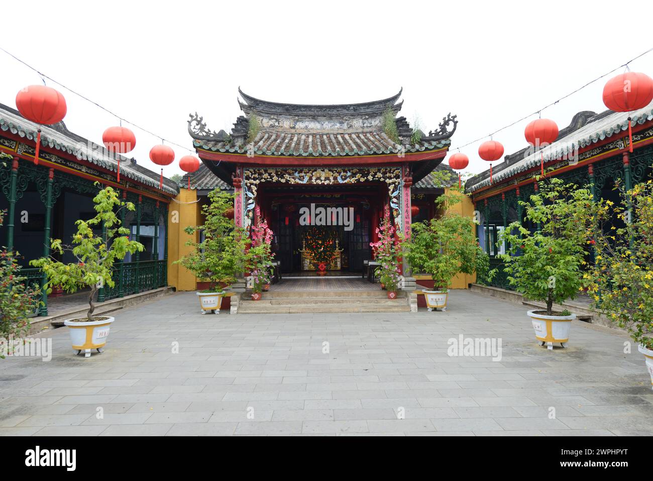 Hoa Van Le Nghia Buddhist temple in the old town of Hoi An, Vietnam. Stock Photo
