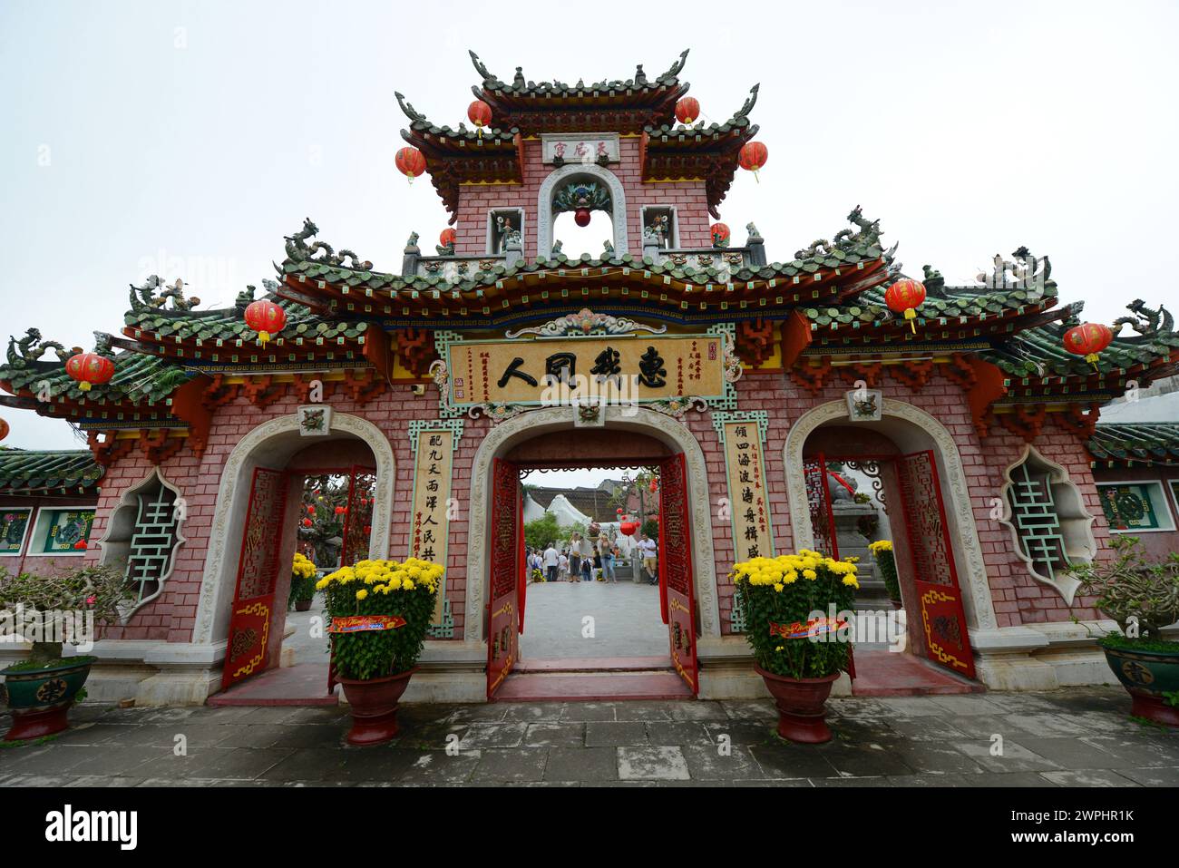 Hoi Quan Phuoc Kien is a Ornate place of worship built for 17th-century Chinese residents & dedicated to a sea goddess. Old town of Hội An, Vietnam. Stock Photo