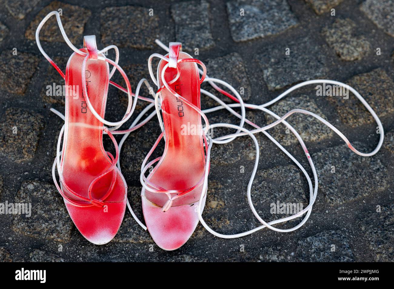 Murdered women hi-res stock photography and images - Alamy