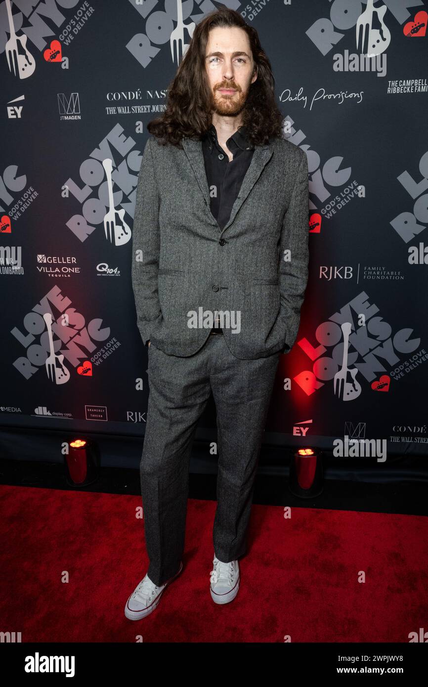 New York, USA. 07th Mar, 2024. Hozier arrives on the red carpet for the eighth annual Love Rock NYC benefit concert for God's Love We Deliver at the Beacon Theatre in New York, New York, on Mar. 7, 2024. (Photo by Gabriele Holtermann/Sipa USA) Credit: Sipa USA/Alamy Live News Stock Photo