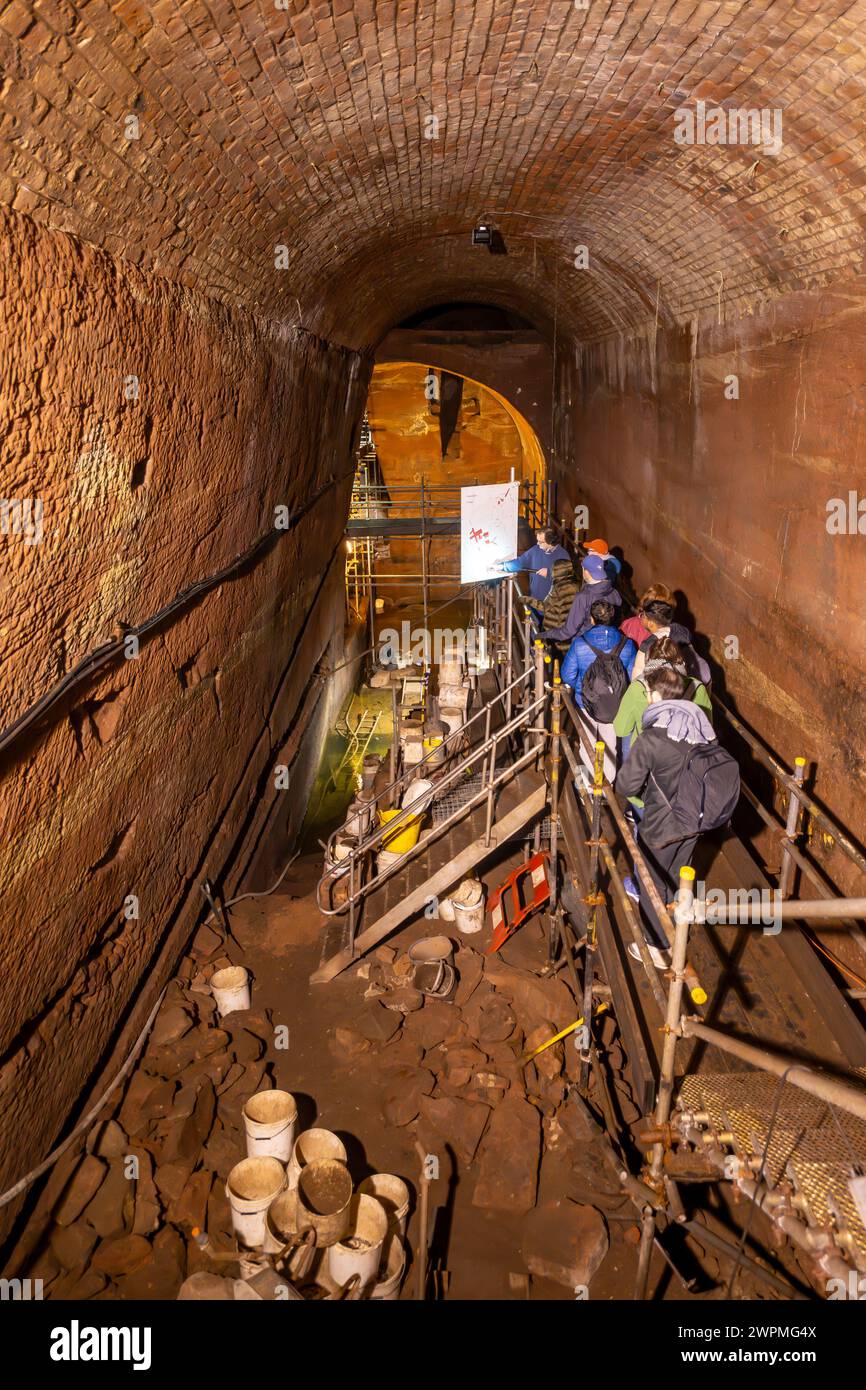 Liverpool Underground Tunnels Hi res Stock Photography And Images Alamy