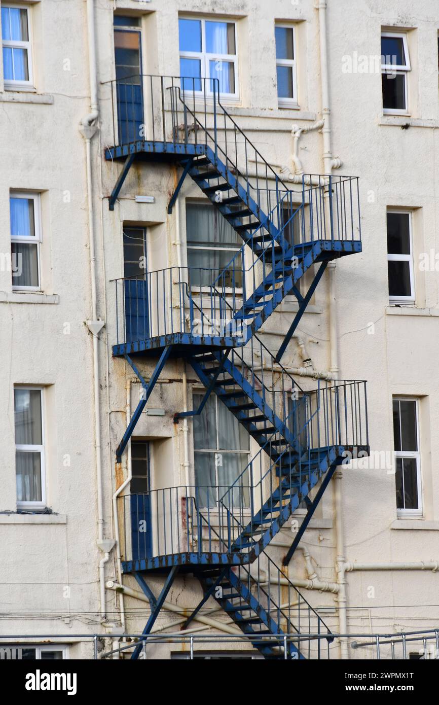 Fire escape zig zag hi-res stock photography and images - Alamy