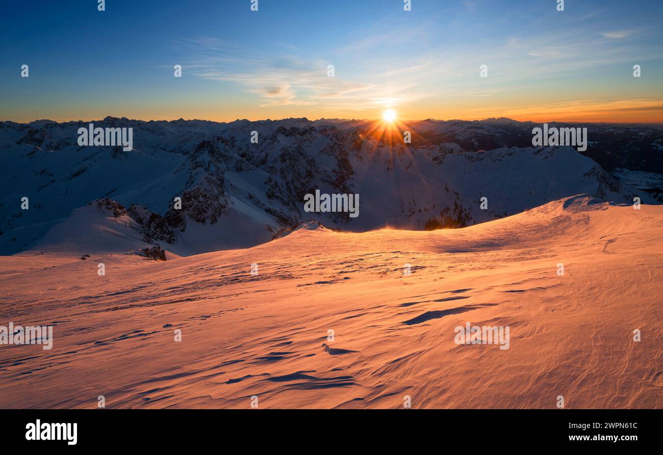 Sunset in the mountains on a cold winter's day. View from the Big Thumb, Allgäu Alps, Bavaria, Germany, Europe Stock Photo