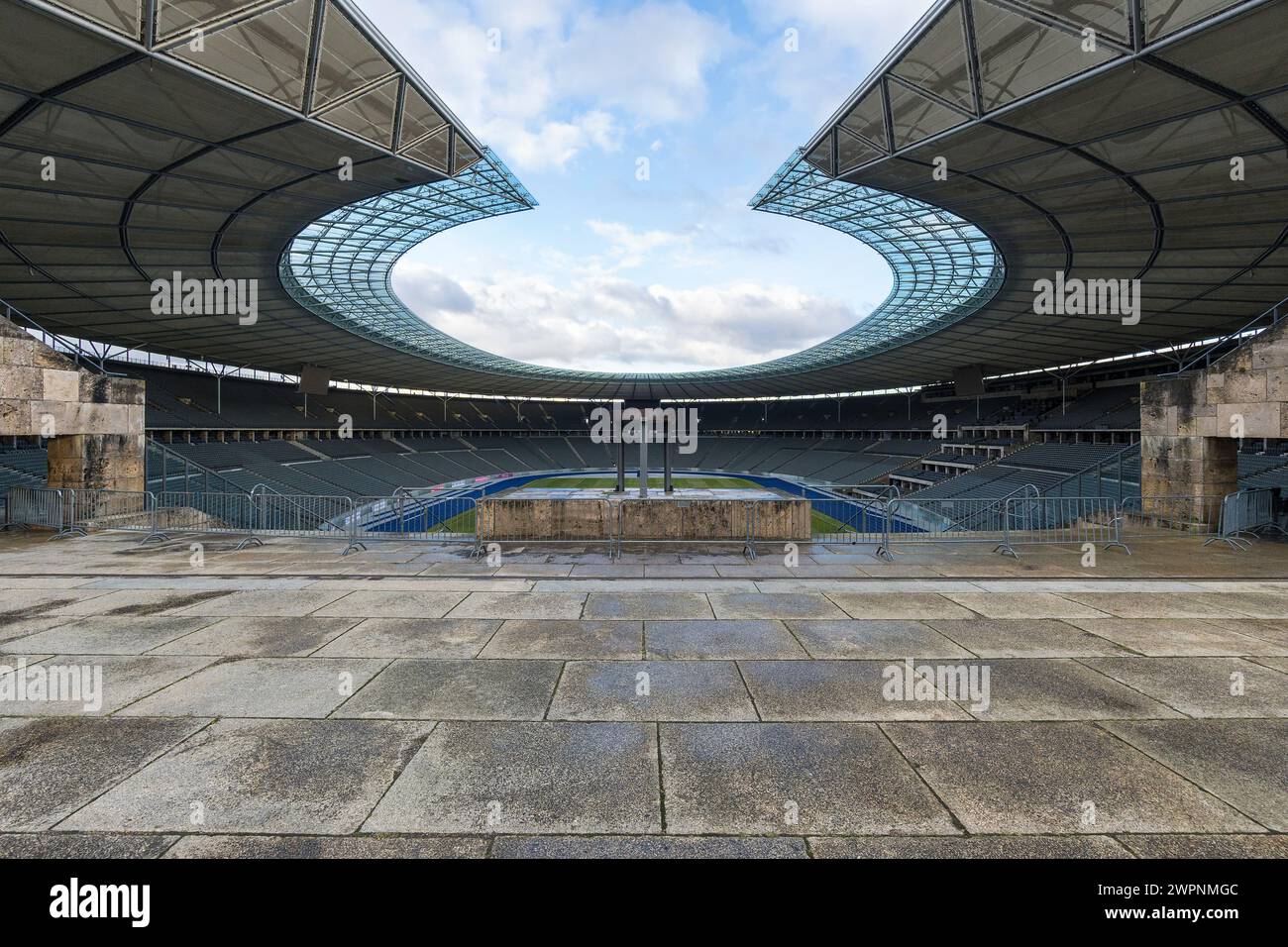 Berlin marathon 2024 hires stock photography and images Alamy