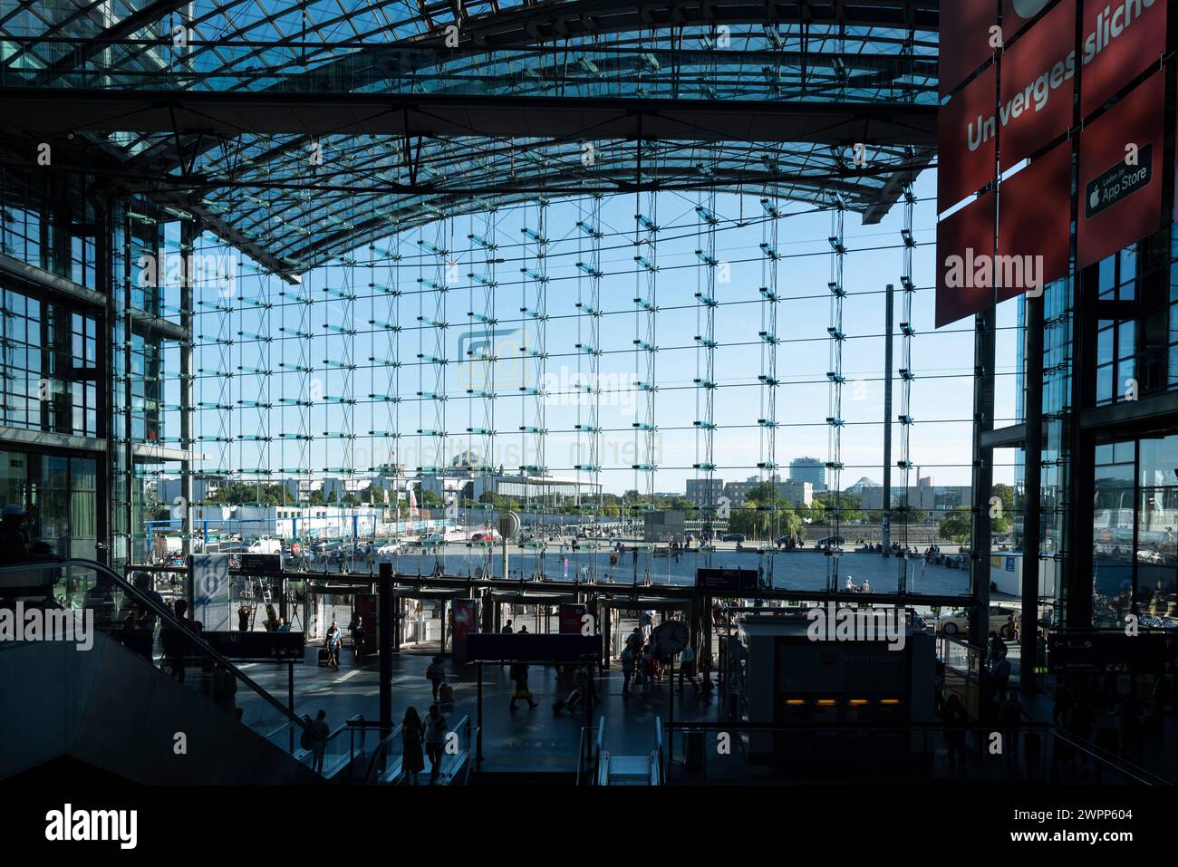 Berlin, central station, modern architecture Stock Photo