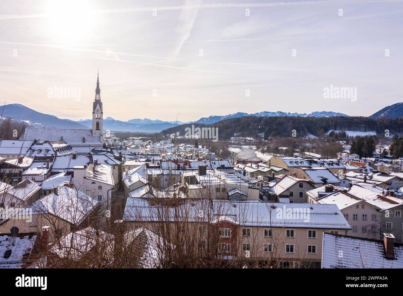 Bad Tölz, Old Town, church Mariä Himmelfahrt, Alps, snow, Tölzer Land, Upper Bavaria, Bavaria, Germany Stock Photo