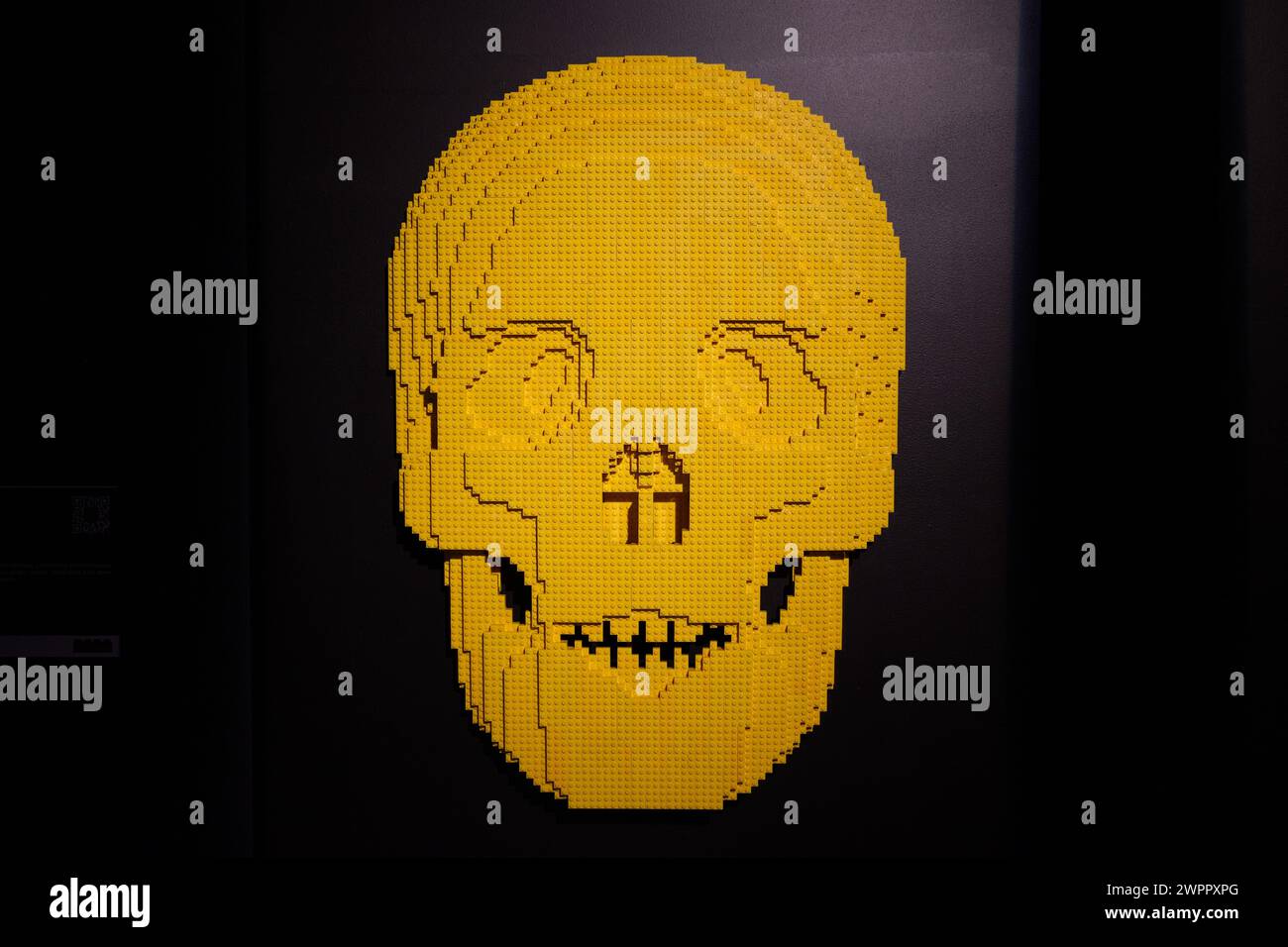Art of the Brick London 2024 by Nathan Sawaya Stock Photo Alamy