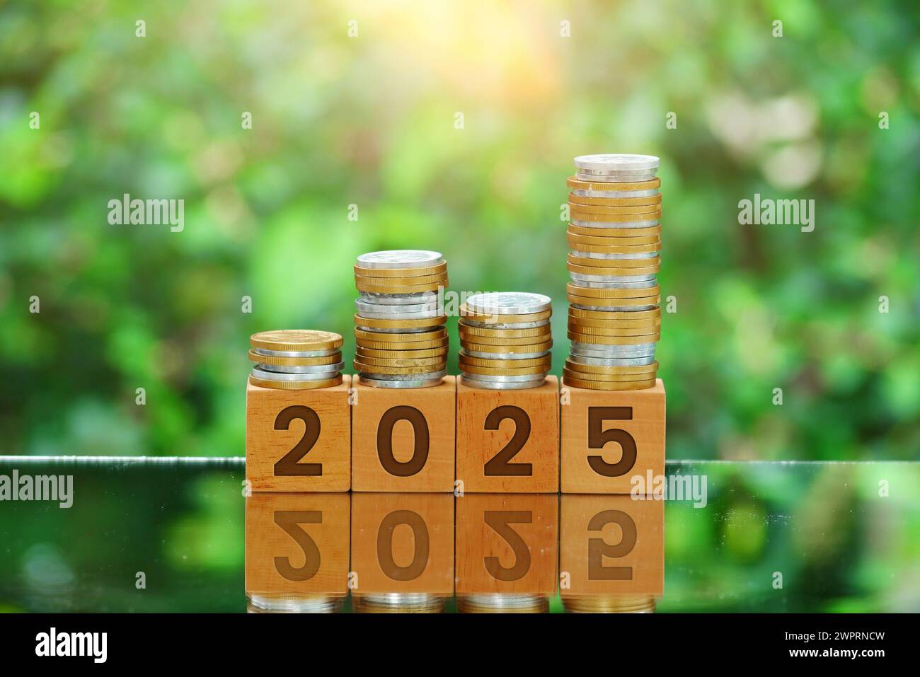 2025 budget hires stock photography and images Alamy