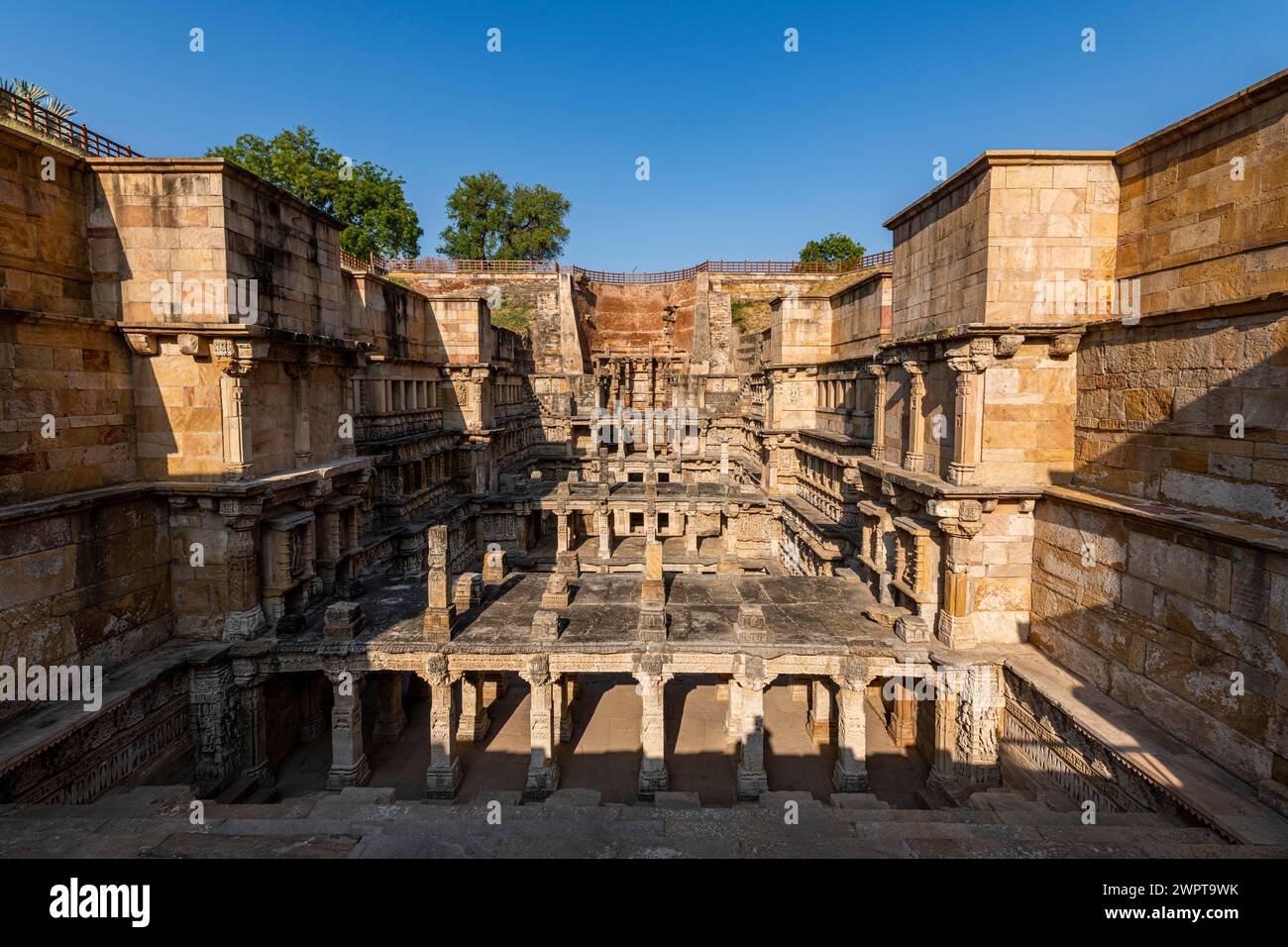 Unesco site, Rani Ki Vav, The Queen's Stepwell, Patan, Gujarat, India ...