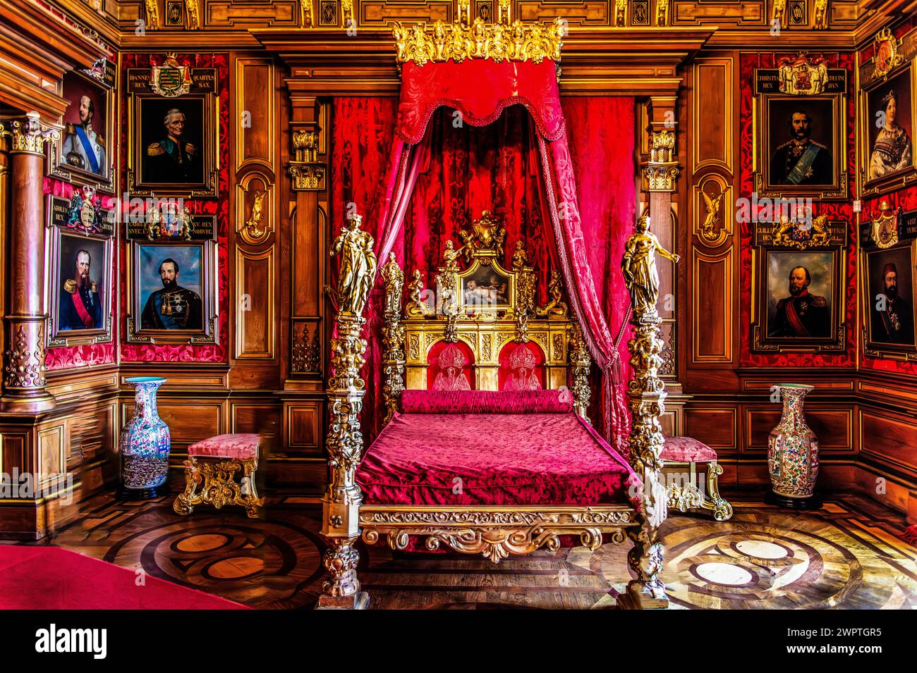 Maximilian's bedroom, a wedding gift from Emperor Napoleon III, interior in neo-renaissance, neo-baroque style, Miramare Castle, 1870, residence of Stock Photo