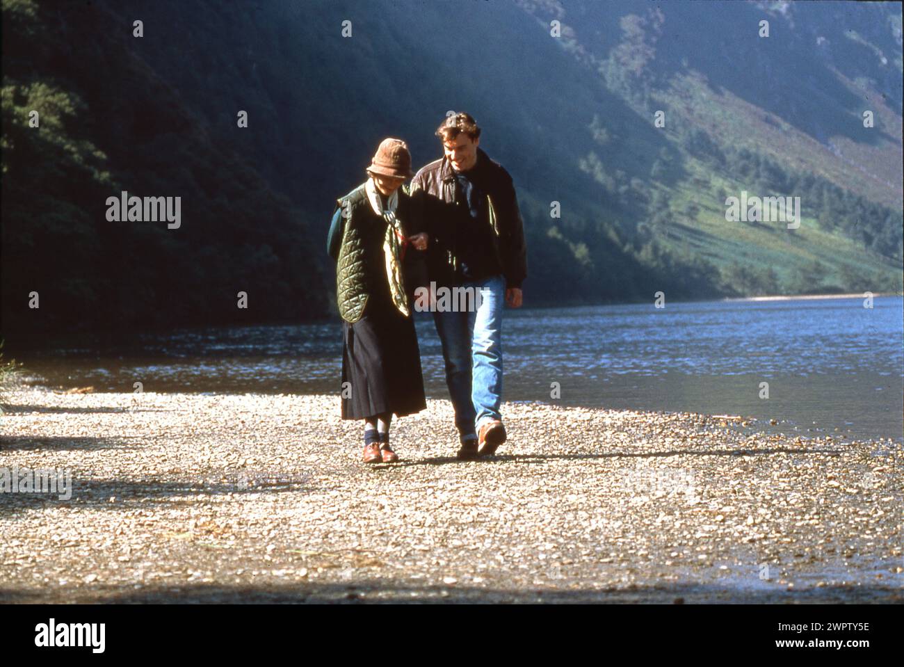 VIRGINIA McKENNA and JESSE BIRDSALL in the TV Movie SEPTEMBER 1996 director COLIN BUCKSEY from the novel by Rosamunde Pilcher music Richard Hartley costume design Florence Nicaise British Sky Broadcasting (BSkyB) / Hall mark Entertainment / Portman Hannibal Productions Stock Photo