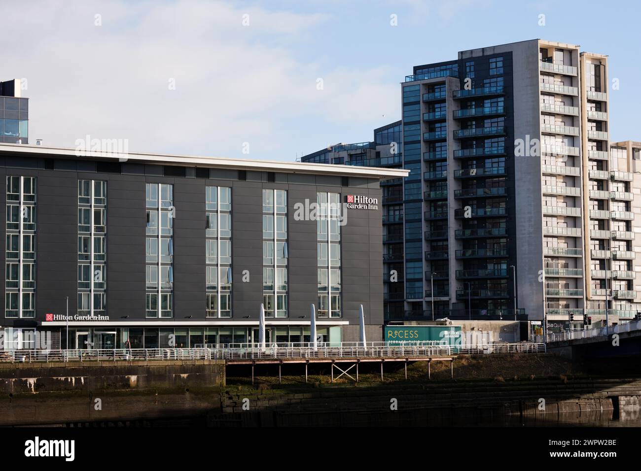 Glasgow Scotland: 13th Feb 2024: Hilton Garden Inn Glasgow on the banks of River Clyde Stock Photo