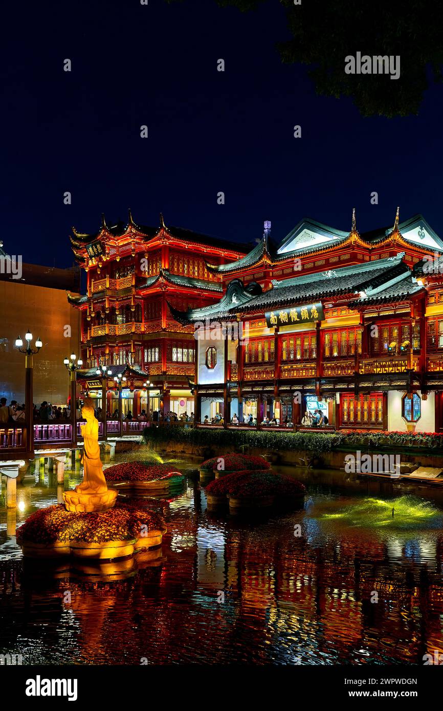 ancient Chinese city at night Stock Photo - Alamy