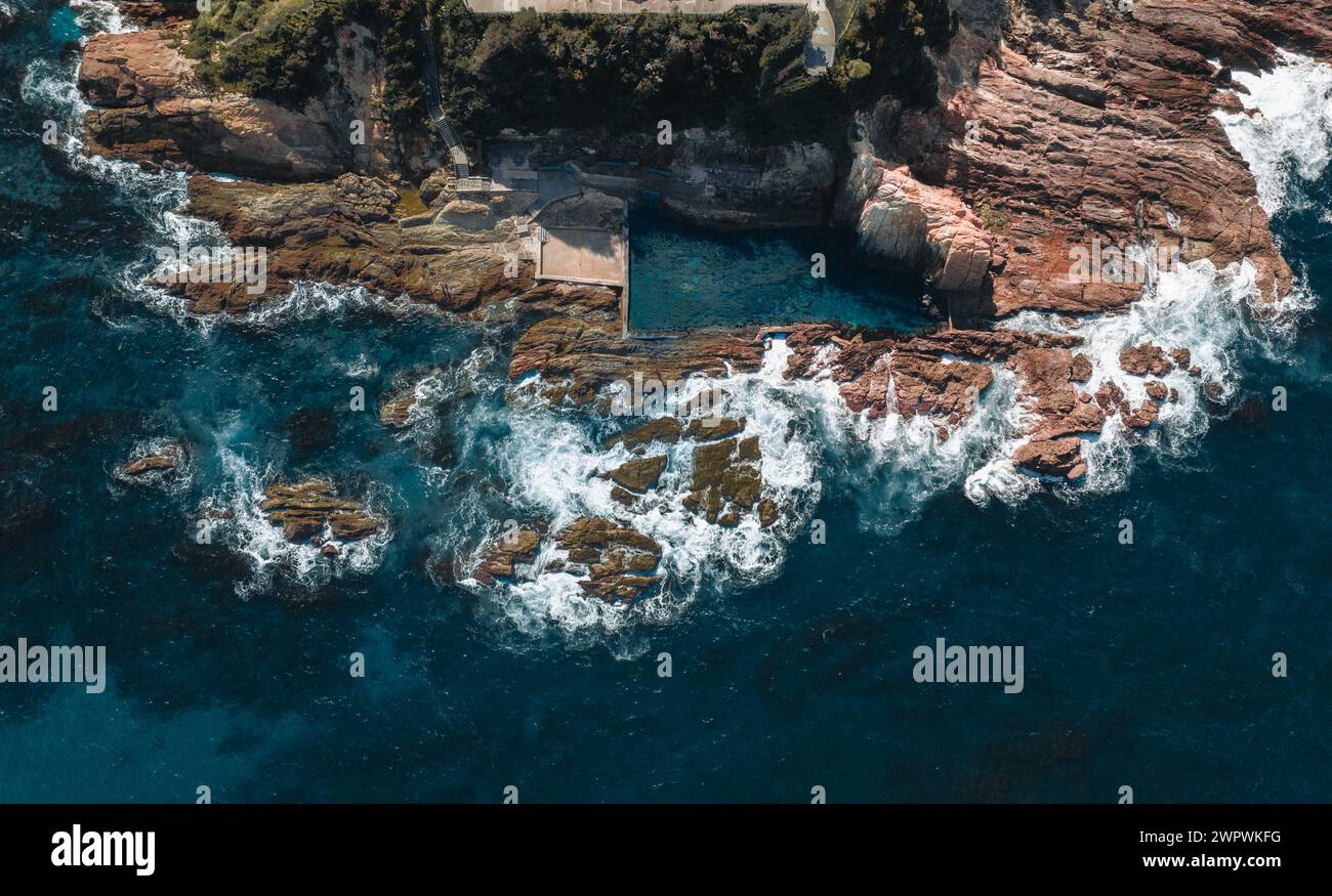 Bermagui blue pool new south wales hi-res stock photography and images ...