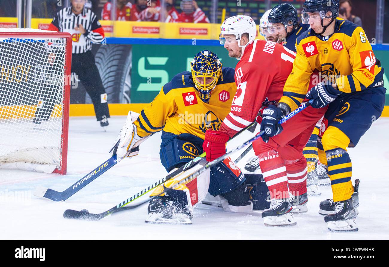 Rapperswil Stürmer #10 Roman Cervenka mit der Chance zum Rapperswiler ...