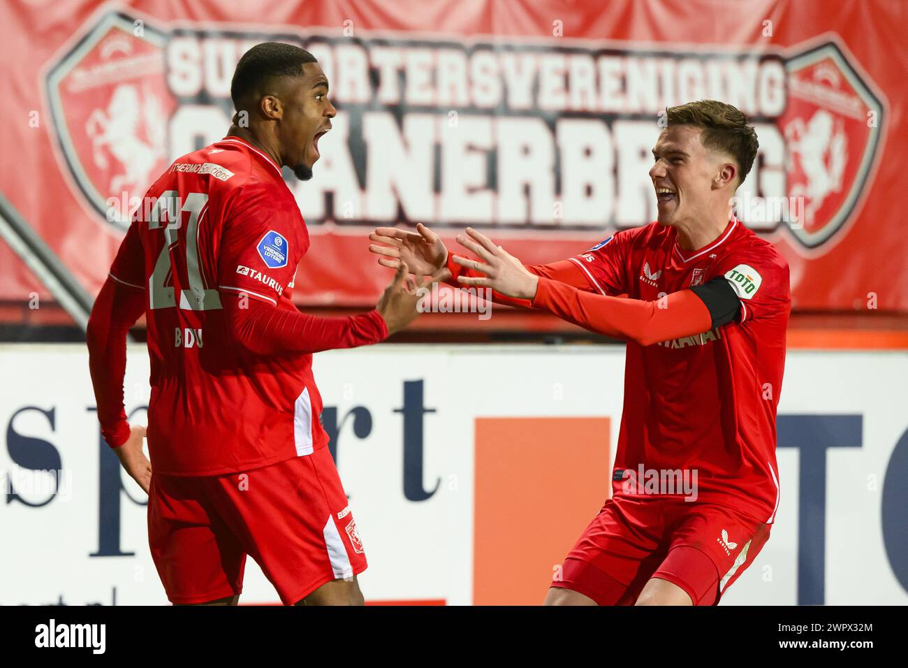 ENSCHEDE - (l-r) Myron Boadu of FC Twente, Daan Rots of FC Twente ...