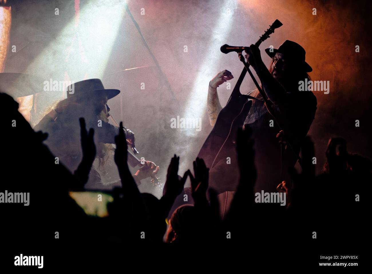 Mon Concert Hall, Madrid, Spain. 09th Mar, 2024. Shawn James Tour. L to