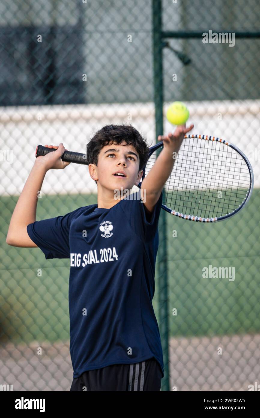 Teenager spain outdoors hi-res stock photography and images - Alamy