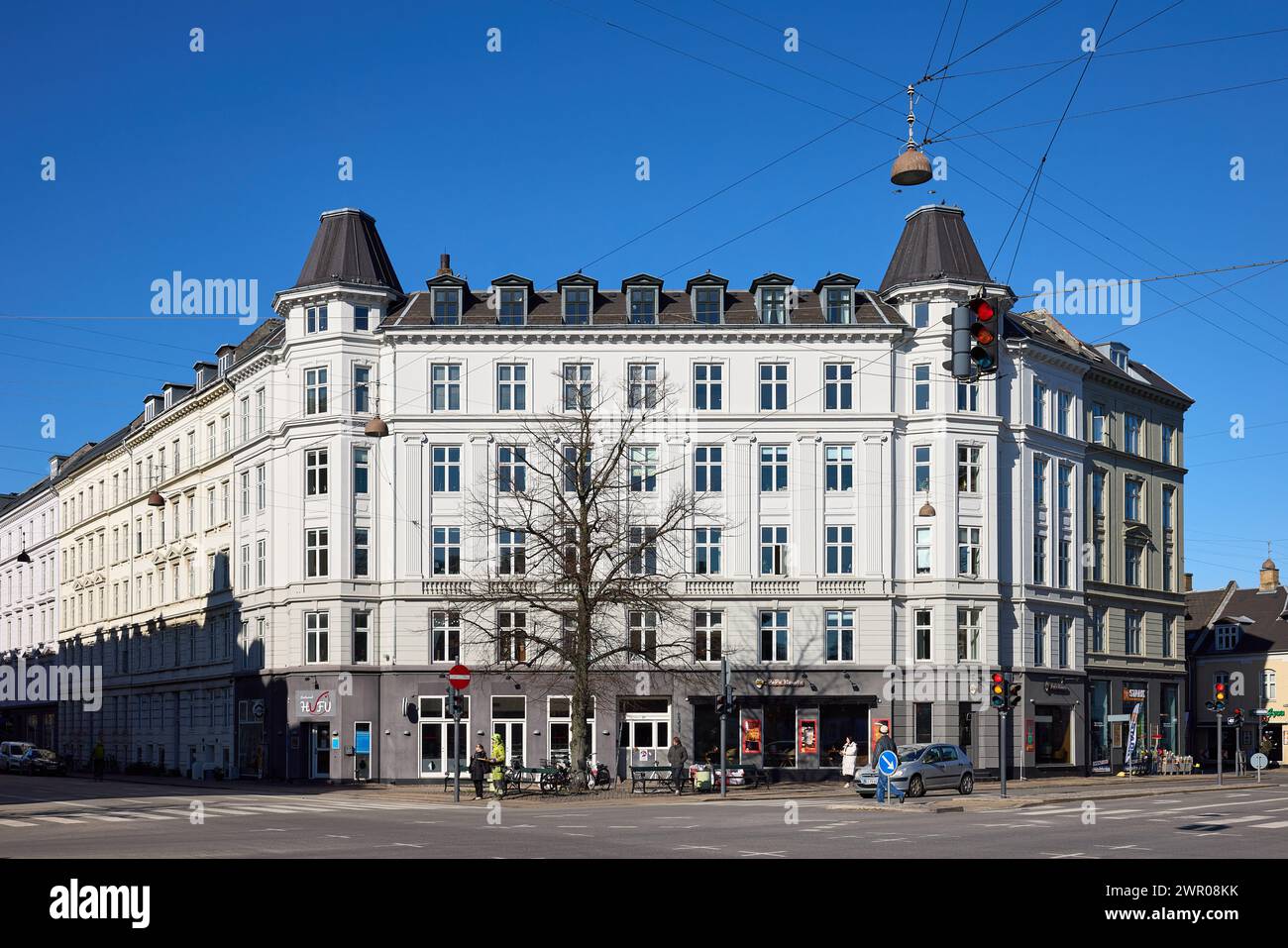 White apartment building, Sølvtorvet, Copenhagen, Denmark Stock Photo