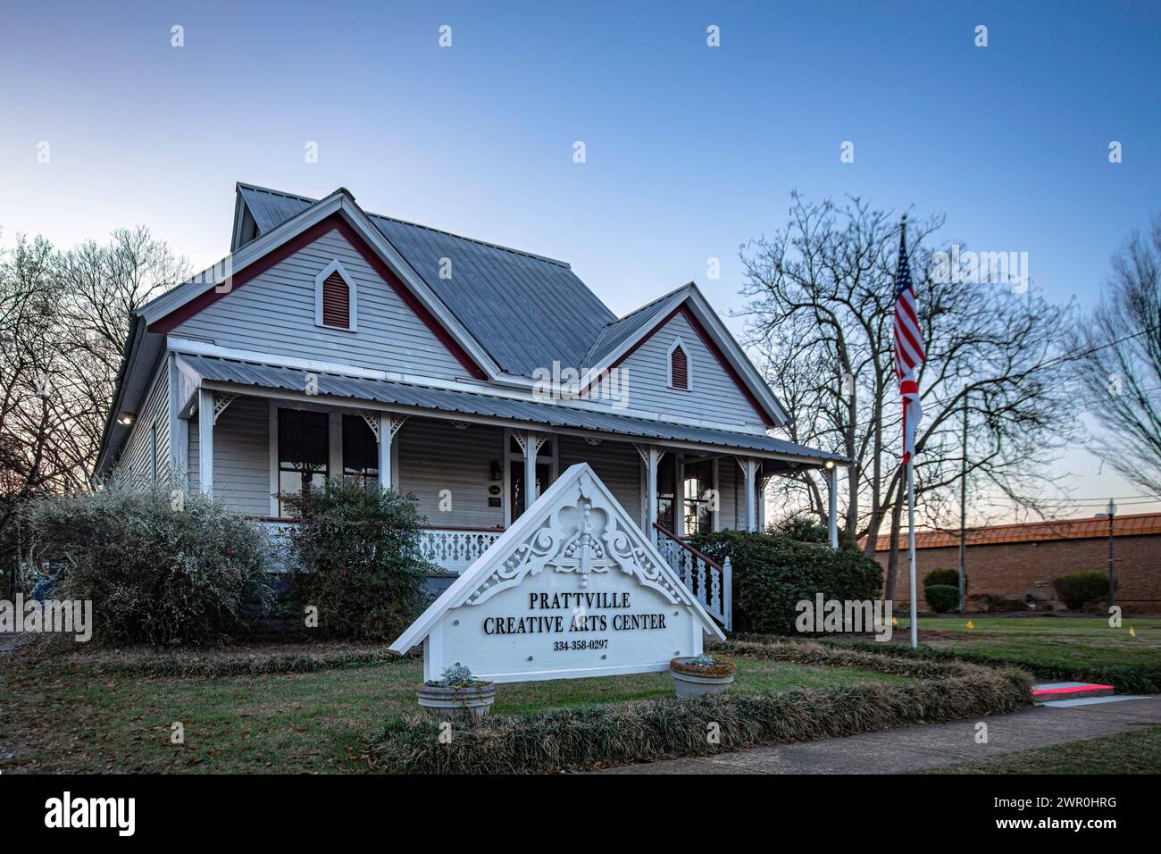 Prattville, Alabama, USA-March 6, 2024: Landscape image of the Prattville Creative Arts Center at dusk. Stock Photo