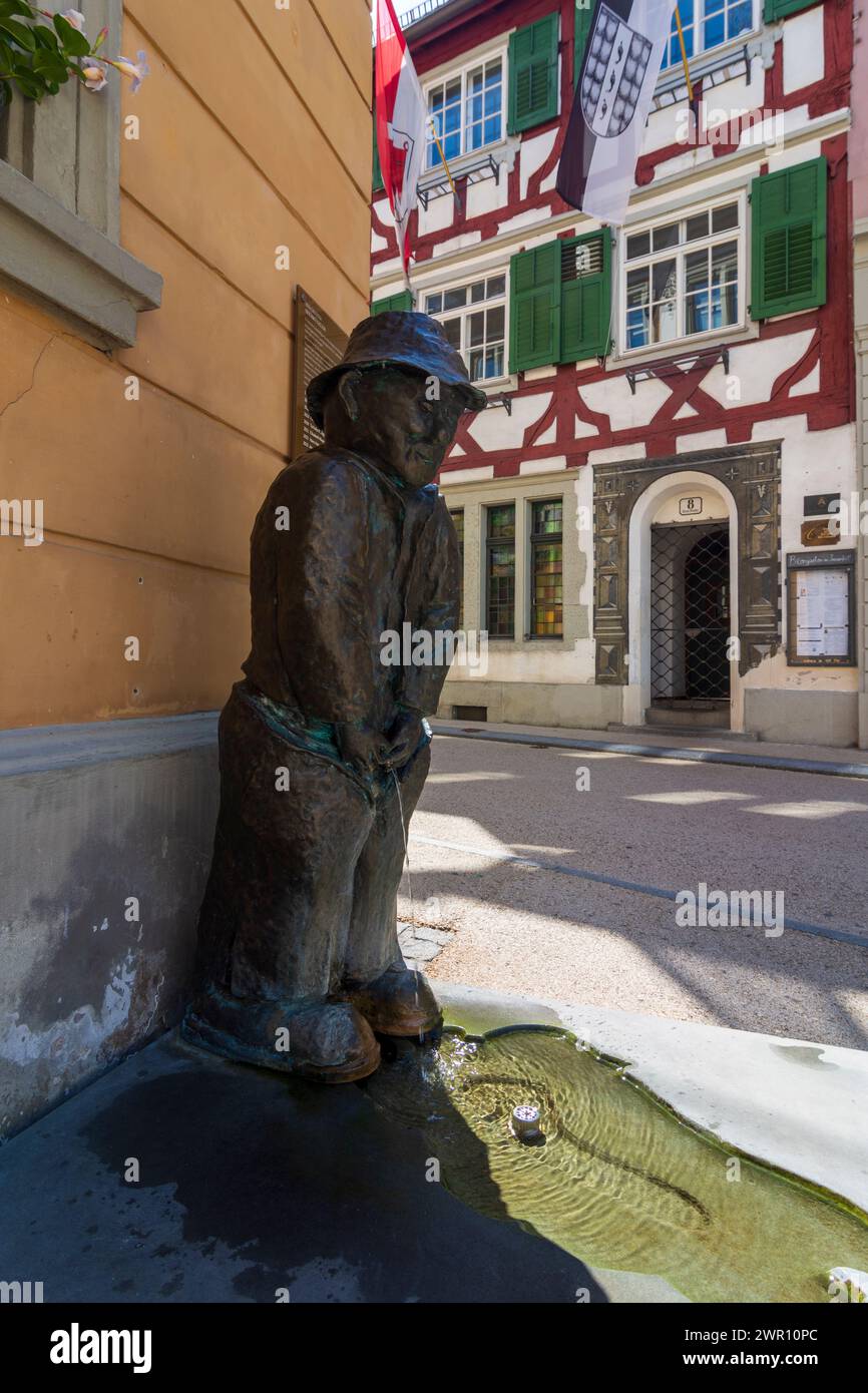 bregenz-figure-seebr-nzler-lake-pisser-in-bodensee-lake-constance