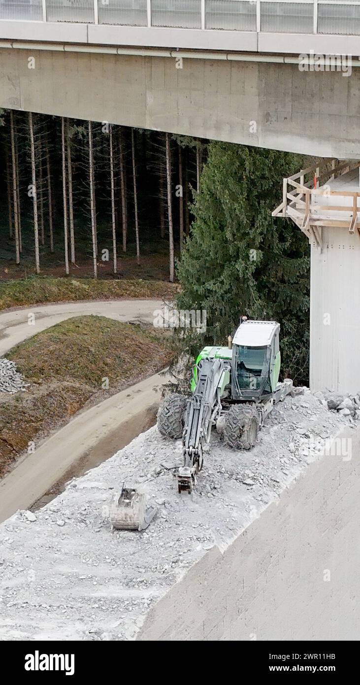 Westautobahn, A1, Aurachtalbruecke 11.03.2024, Aurachkirchen, AUT ...