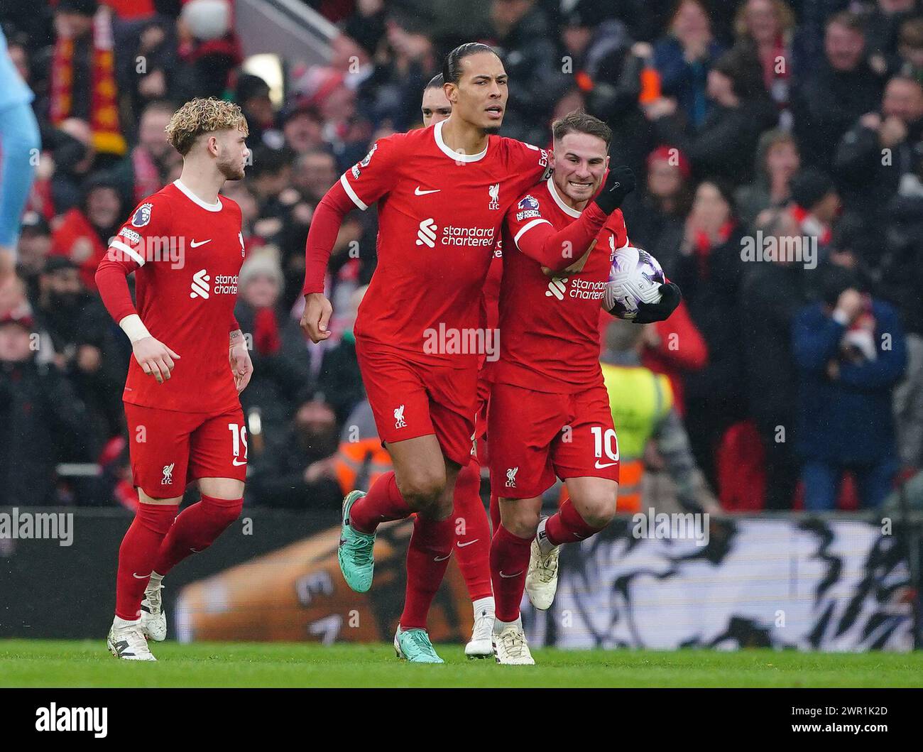 liverpool-s-alexis-mac-allister-right-celebrates-with-team-mates