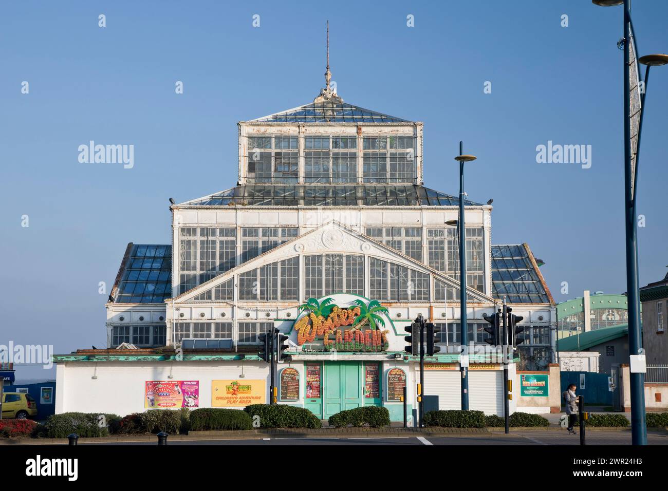 Great yarmouth seafront architecture hires stock photography and