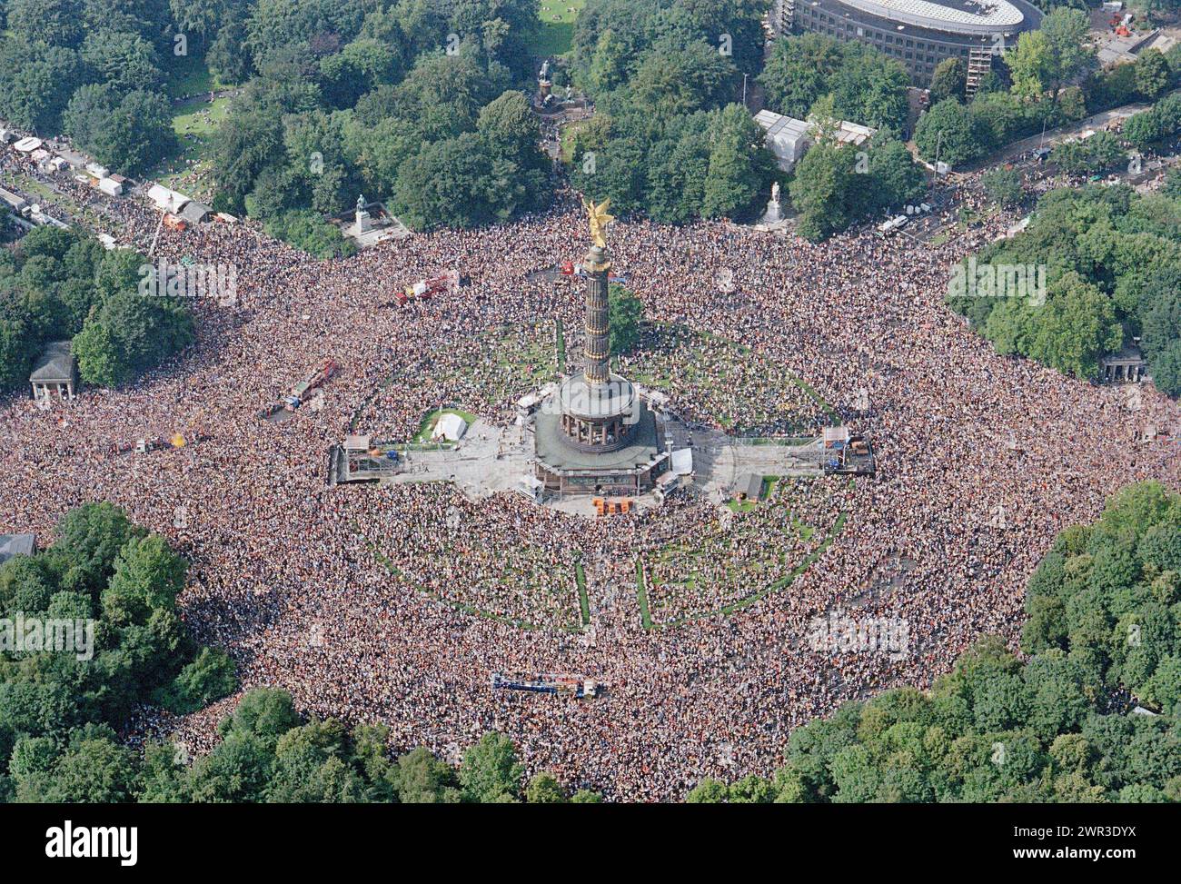 loveparade 1998 one world one future
