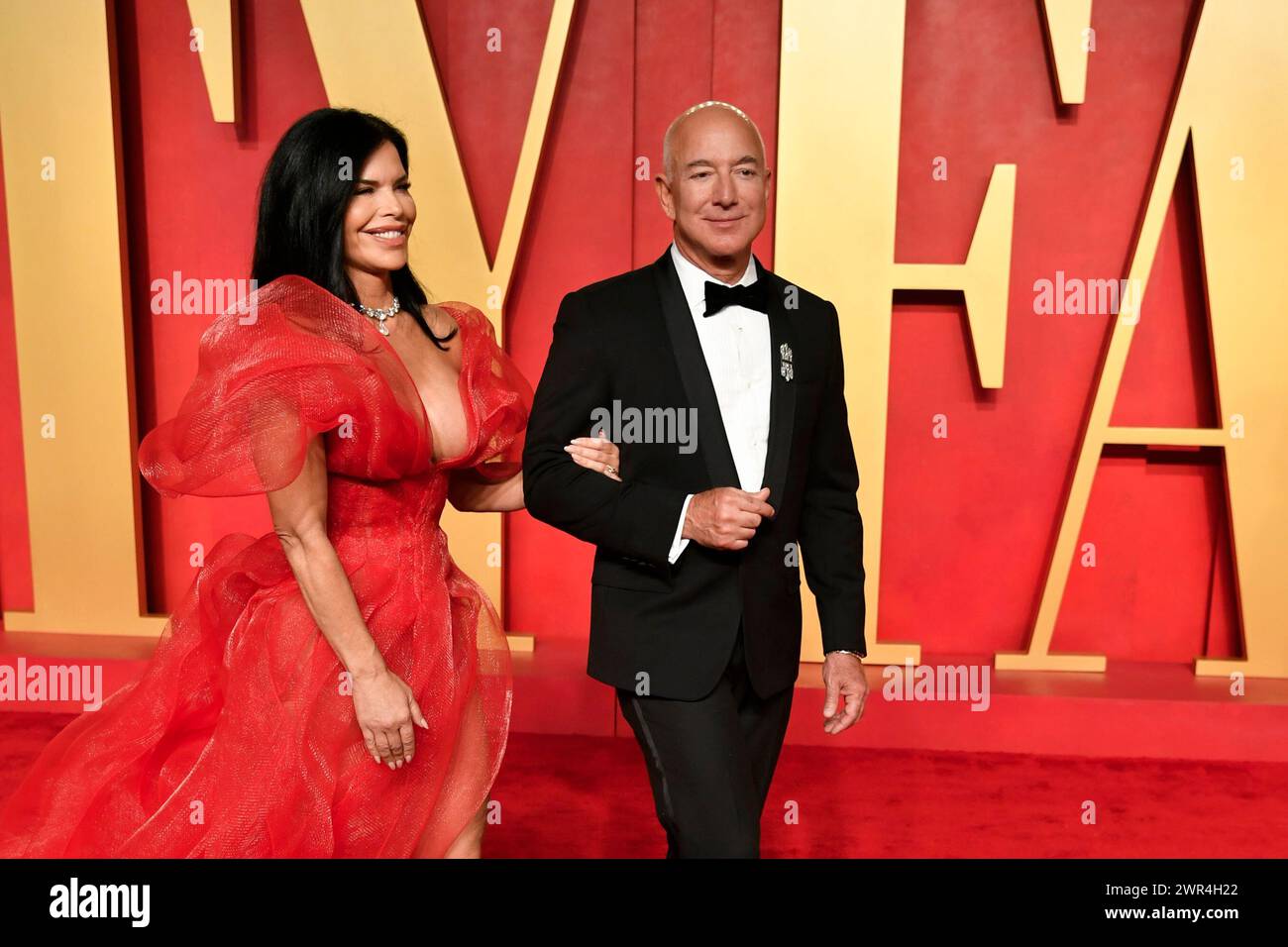 Lauren Sánchez Bezos' Inspiring Words For Evan: Off To College! - zhetdi8