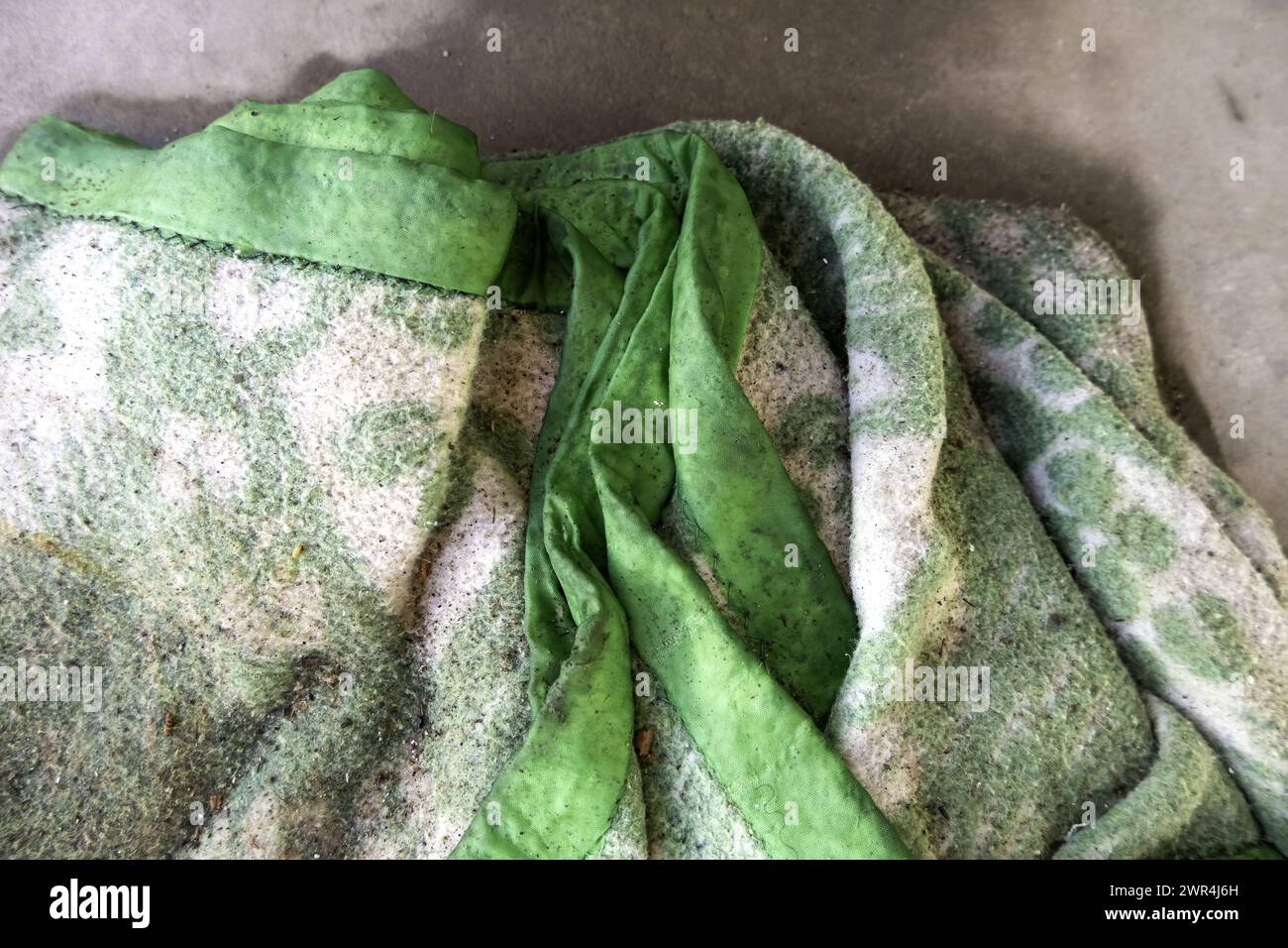 Recycling in fashion design hi-res stock photography and images - Alamy