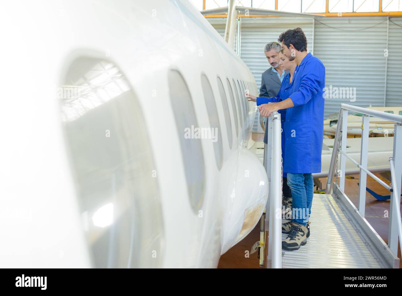 Aircraft apprentices hi-res stock photography and images - Alamy