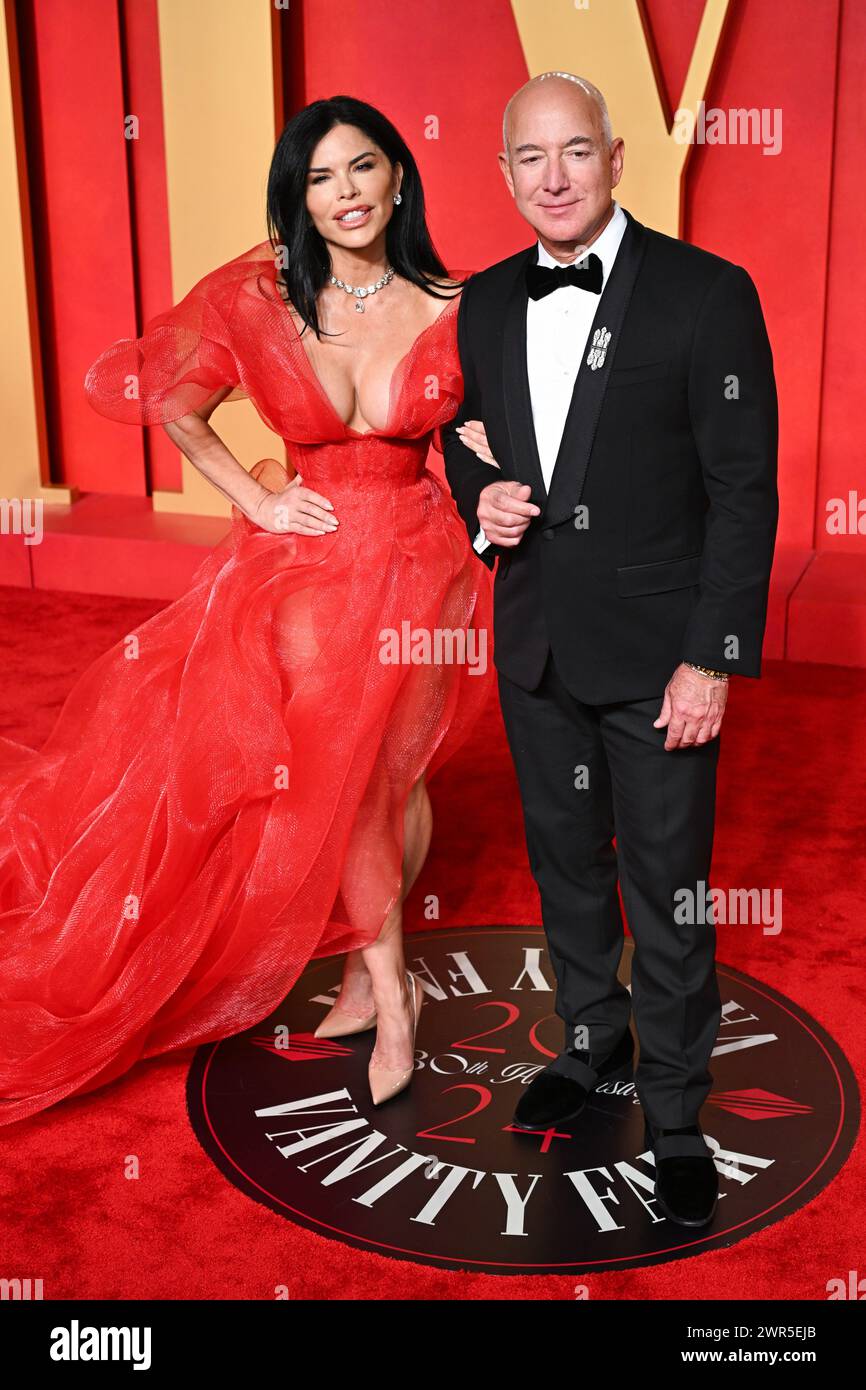 Bezos Mma Los Angeles, USA. March 10th, 2024. Lauren Sanchez and Jeff Bezos ...