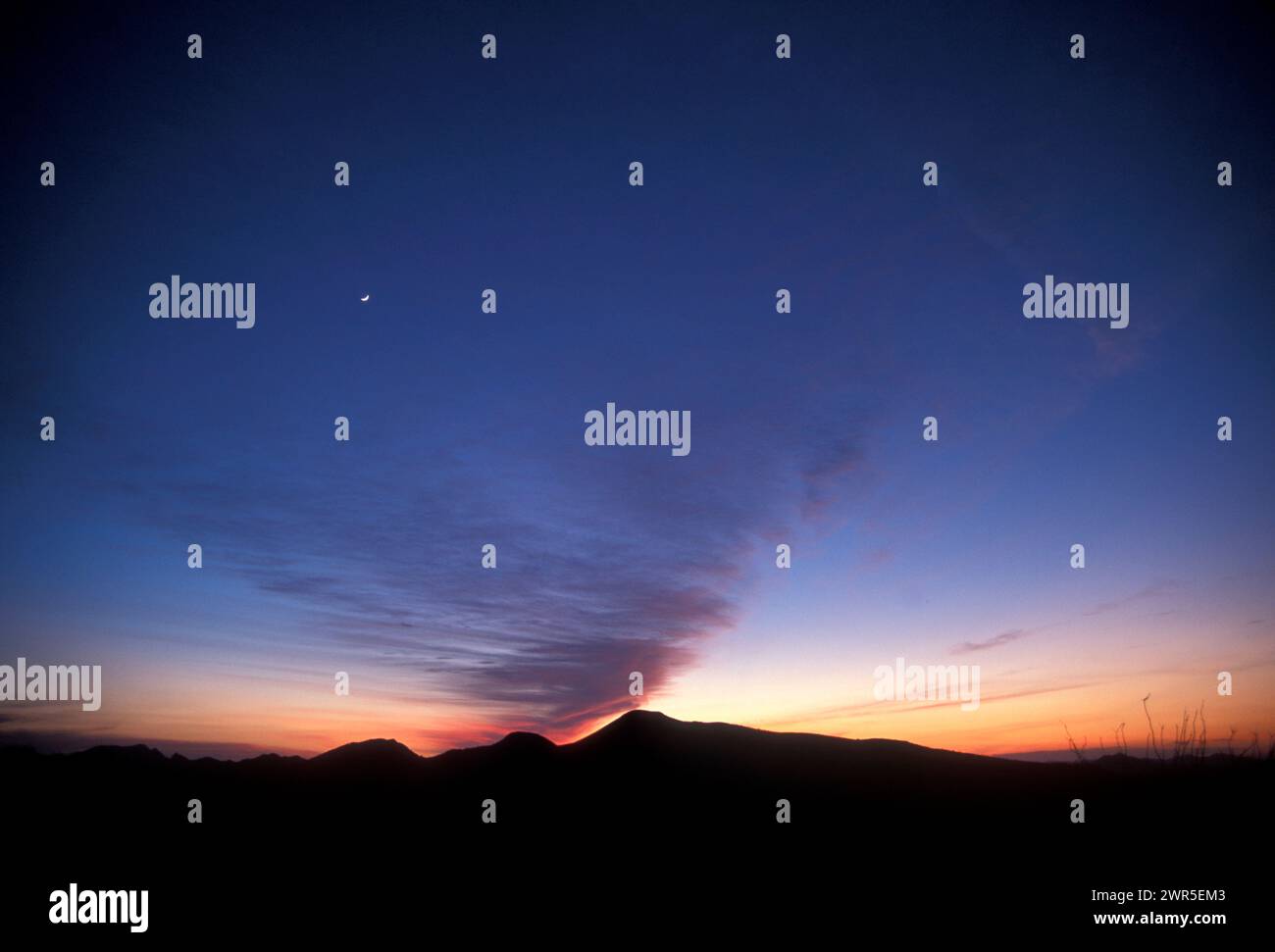 Southwest sunset scenery hi-res stock photography and images - Alamy