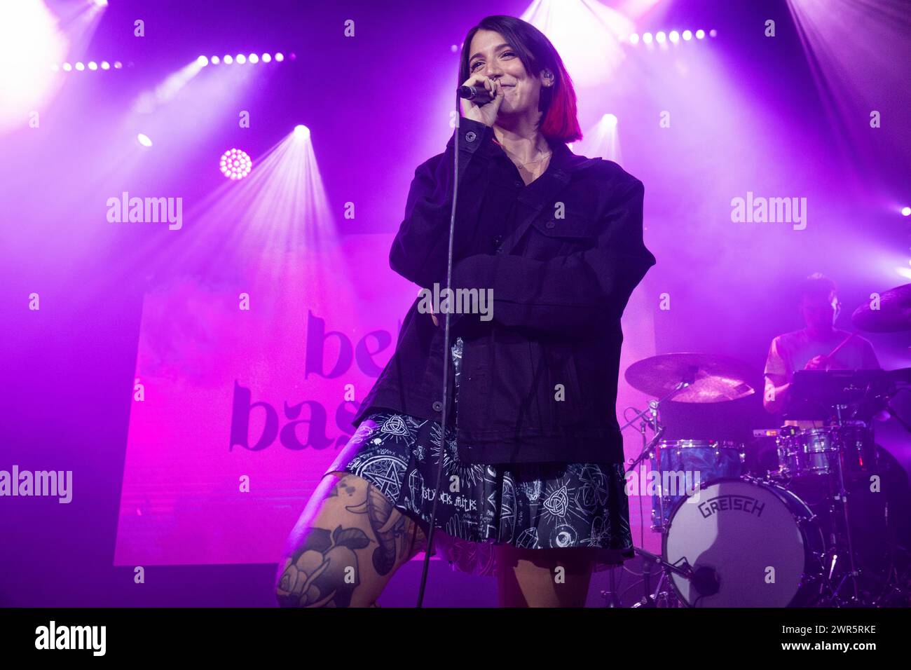 BARCELONA, ESPAÑA. 2023.10.14. Bely Basarte en concierto en Apolo como parte del Suite Festival en Barcelona Stock Photo