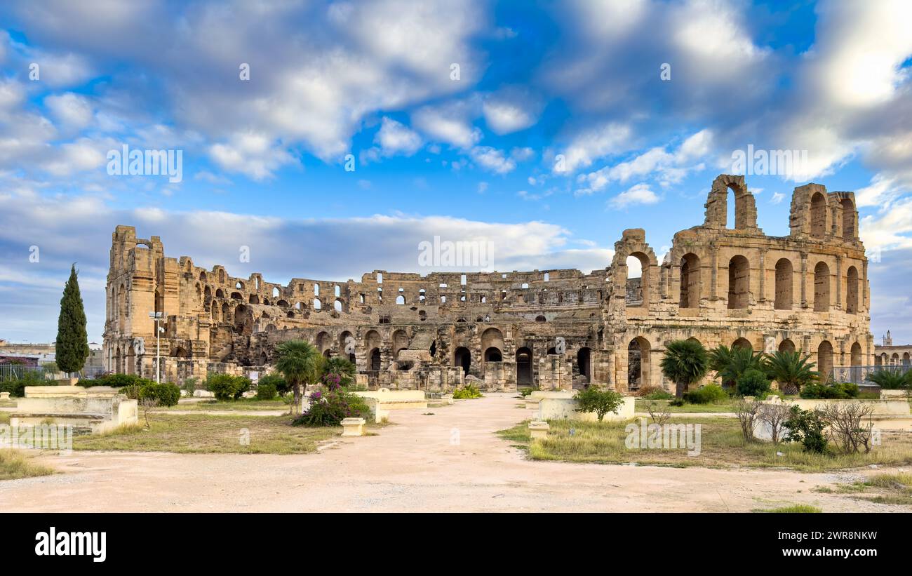 The Exterior Of The Well preserved Roman Amphitheatre In El Jem 