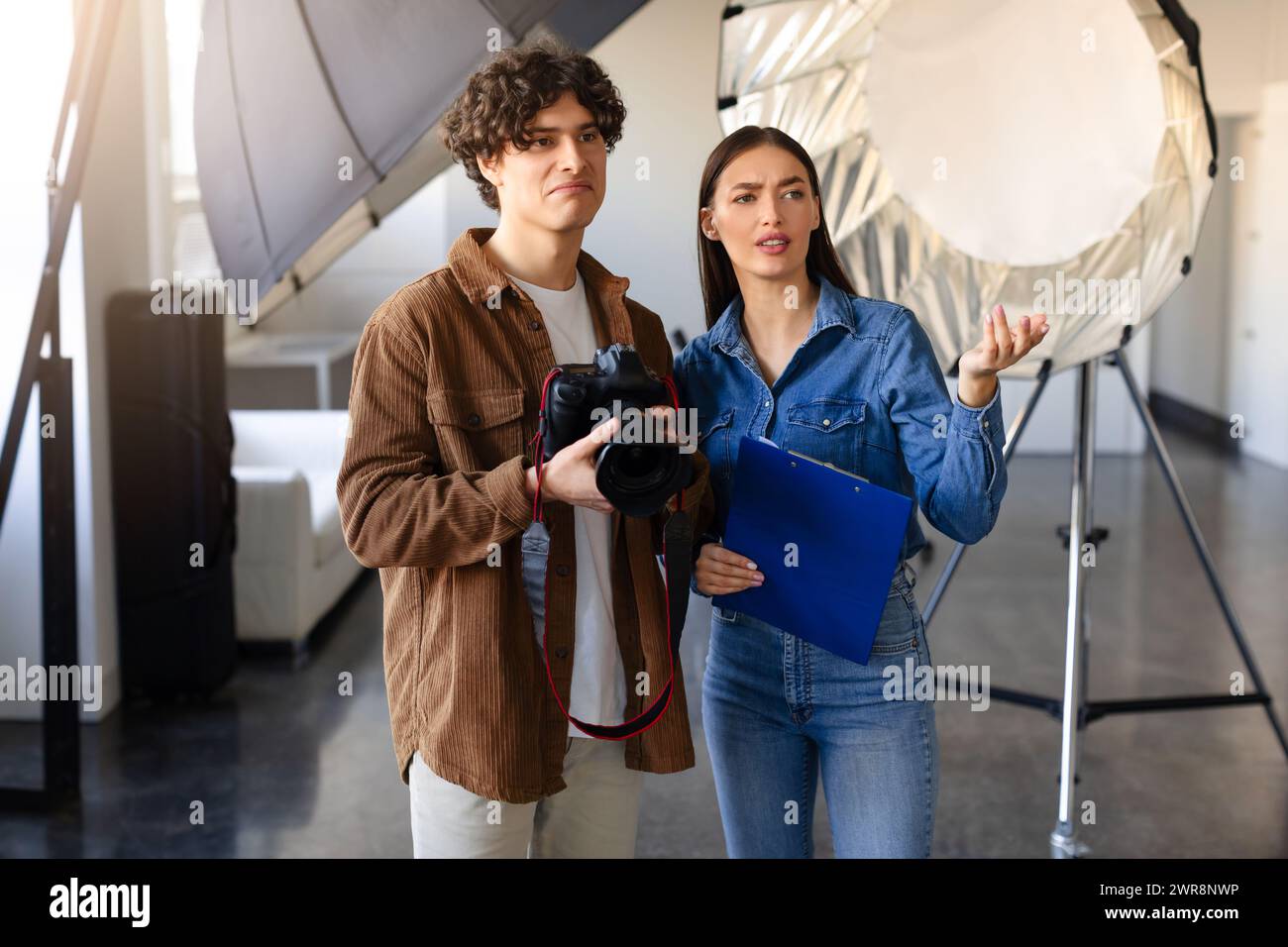 Planning the shoot hi-res stock photography and images - Alamy