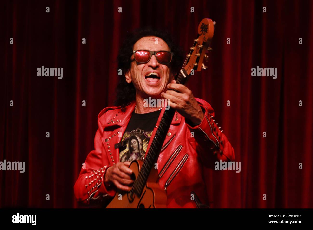 March 11, 2024, Mexico City, Ciudad de Mexico, Mexico: March 11, 2024 in Mexico City, Mexico: Alex Lora, leader of the Mexican band El Tri, poses during a conference to announce his participation as a special guest in the play; Lagunilla mi Barrio at the Centro Cultural Teatro 2. on March 11, 2024. In Mexico City, Mexico. (Credit Image: © Carlos Santiago/eyepix via ZUMA Press Wire) EDITORIAL USAGE ONLY! Not for Commercial USAGE! Stock Photo