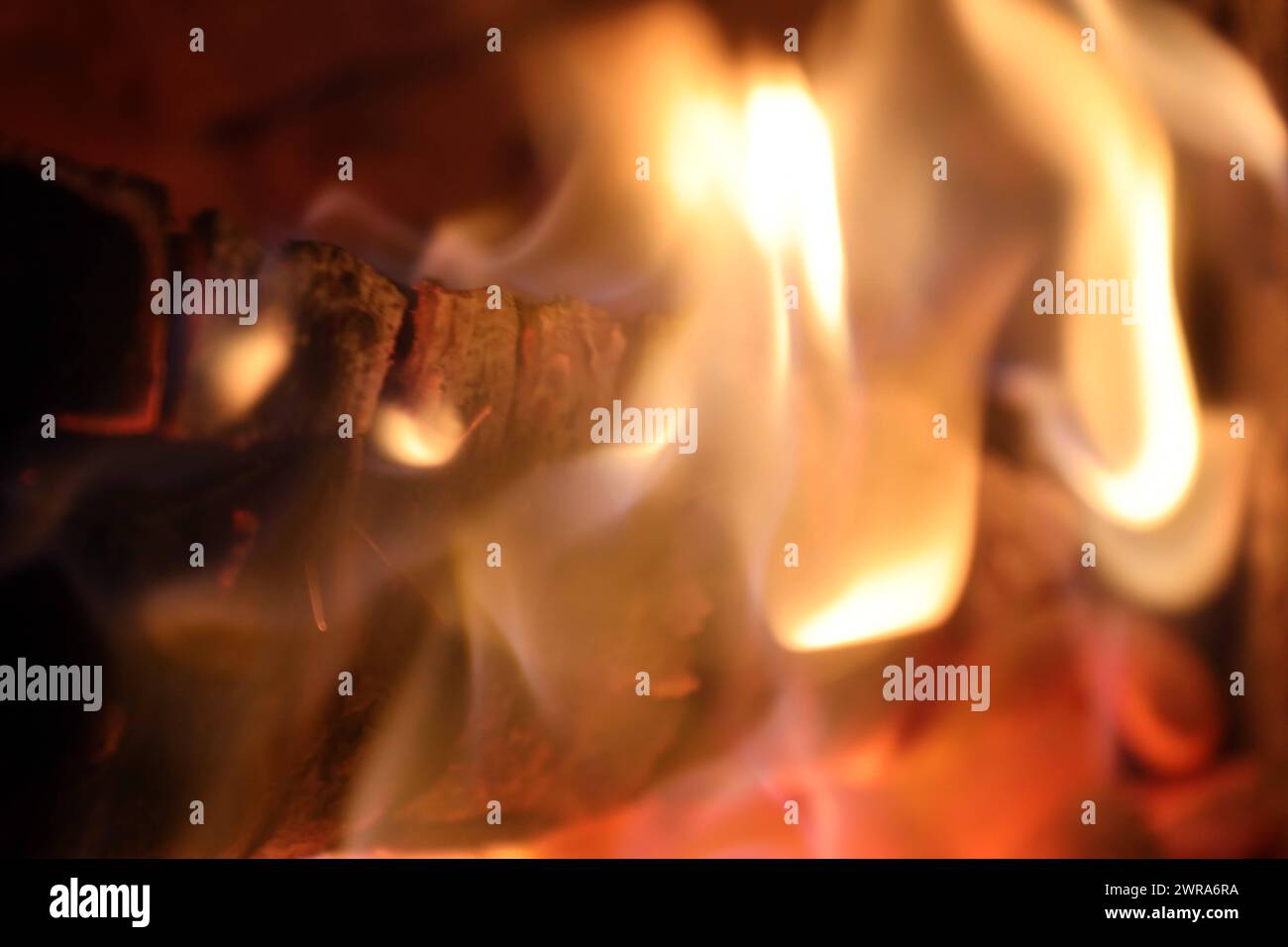 Fossile brennstoffe verbrennen hi-res stock photography and images - Alamy