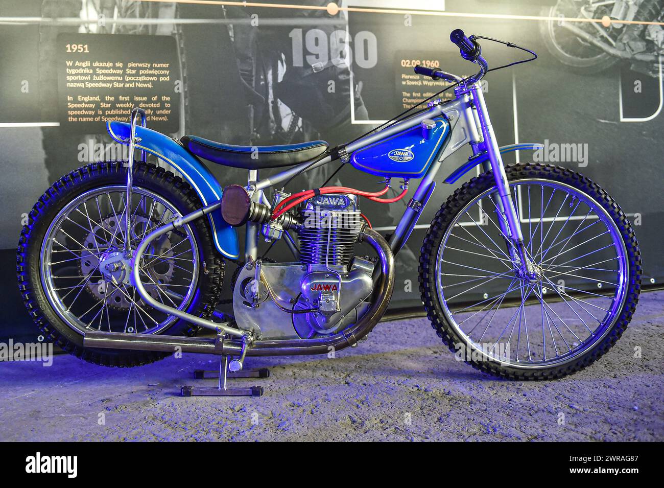 2024.03.11 Swietochlowice Zuzel Wydarzenia 100-lecie zuzla Sezon 2024 Wystawa 100 lat zuzla w Swietochlowicach N/z motocykle zuzlowe, hala Walcownia Huty Silesia w Swietochlowicach, Lipiny, historia, Jawa Foto Marcin Bulanda/PressFocus 2024.03.11 Swietochlowice Speedway Events Season 2024 Wystawa 100 lat zuzla w Swietochlowicach motocykle zuzlowe, hala Walcownia Huty Silesia w Swietochlowicach, Lipiny, historia, Jawa Credit: Marcin Bulanda/PressFocus Credit: Sipa USA/Alamy Live News Stock Photo