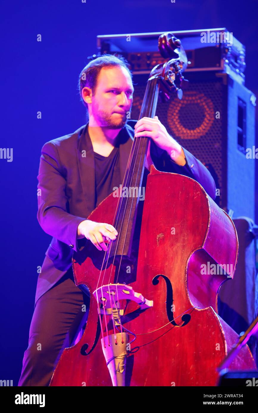 William Brunard French jazz double bassist in concert (with the guitarist of gypsy origin Biréli Lagrène) during the Éclats d'Email Jazz Édition festi Stock Photo