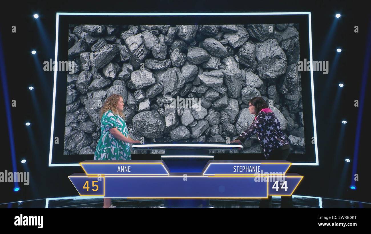 THE FLOOR, from left contestants Anne, Stephanie, The BBQ Showdown