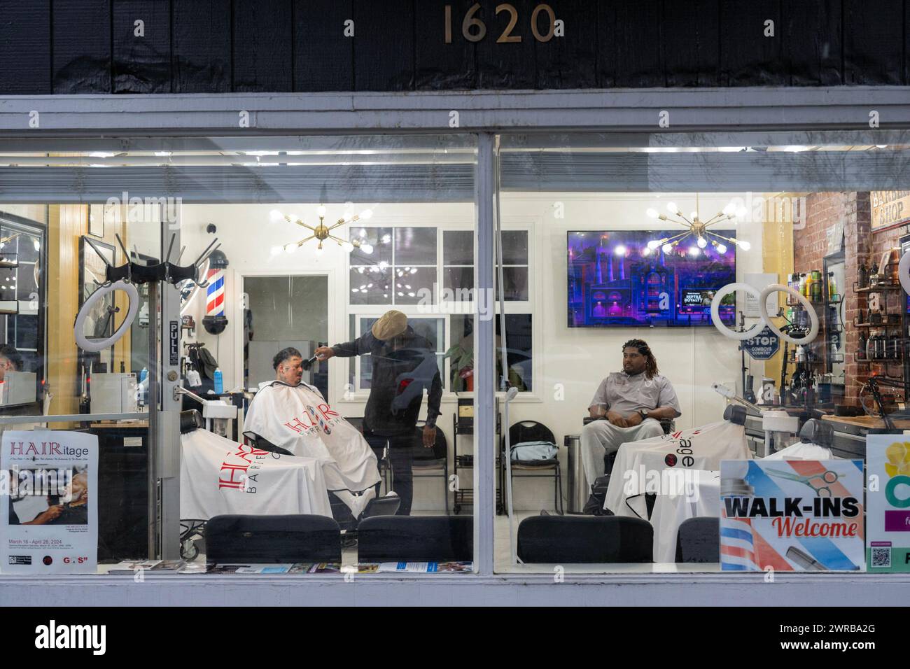 Sacramento, Ca, USA. 29th Feb, 2024. Marichal Brown finishes styling